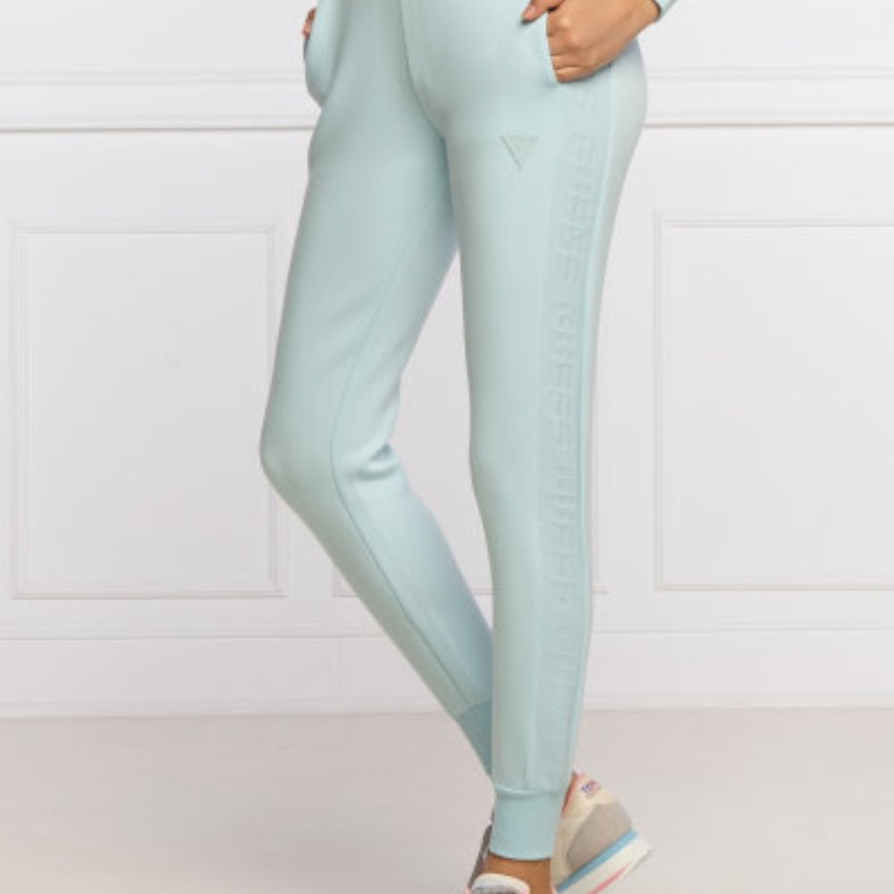GUESS active scuba joggers